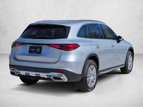 2026 Mercedes-Benz GLC 300 Base