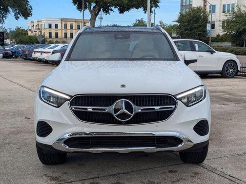 2026 Mercedes-Benz GLC 300 4MATIC