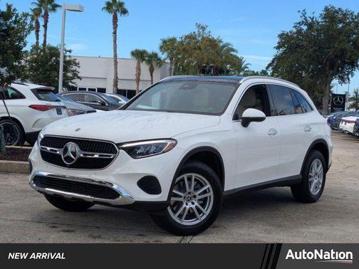 2026 Mercedes-Benz GLC 300 4MATIC
