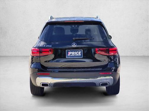 Night Black 2026 Mercedes-Benz GLB 250 Base