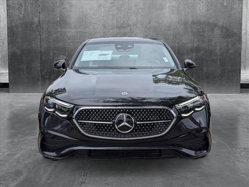 2025 Mercedes-Benz E-Class 4MATIC