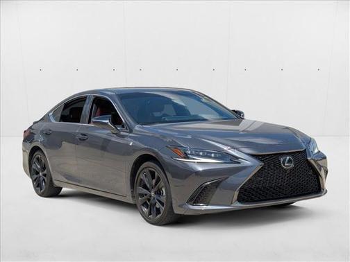 2024 Lexus ES 300h F SPORT Handling