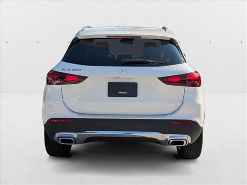 2026 Mercedes-Benz GLA 250 4MATIC