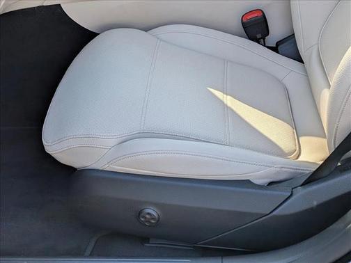 Obsidian Black Metallic 2026 Mercedes-Benz C-Class C 300 4MATIC