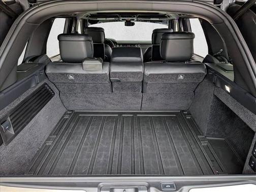 2021 Land Rover Range Rover 5.0L V8 Supercharged SV Autobiography