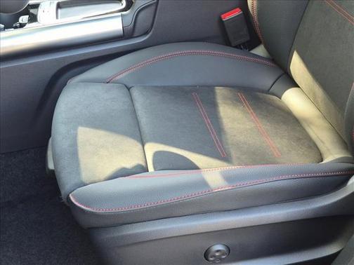 MANUFAKTUR Mountain Grey Magno 2026 Mercedes-Benz AMG GLA 35 4MATIC