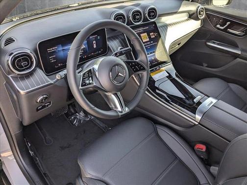 2025 Mercedes-Benz GLC 300 Base