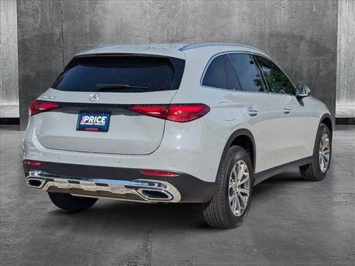 2025 Mercedes-Benz GLC 300 Base