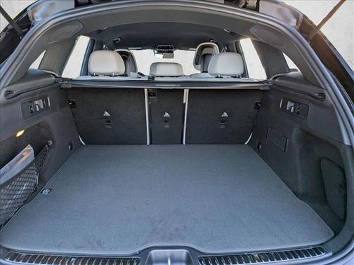 2026 Mercedes-Benz GLC 300 Base