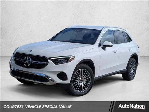 Polar White 2026 Mercedes-Benz GLC 300 Base