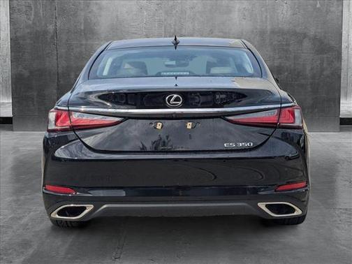 2019 Lexus ES 350 Base