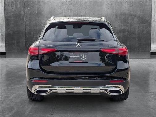 2025 Mercedes-Benz GLC 350e Base