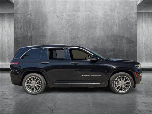 2022 Jeep Grand Cherokee 4xe Summit