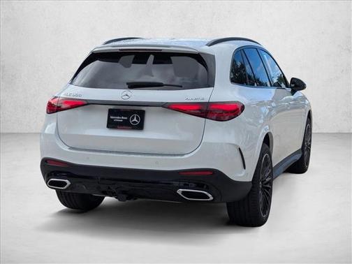2026 Mercedes-Benz GLC 300 4MATIC