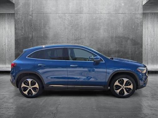2025 Mercedes-Benz GLA 250 Base