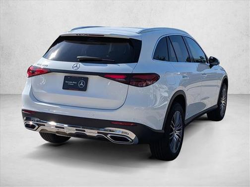 2026 Mercedes-Benz GLC 300 Base