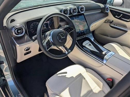 2025 Mercedes-Benz GLC 350e Base