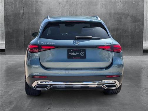 2025 Mercedes-Benz GLC 350e Base