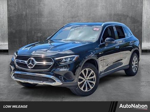 2025 Mercedes-Benz GLC 300 4MATIC
