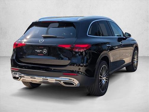 2026 Mercedes-Benz GLC 300 Base