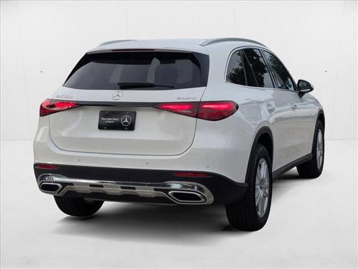 2026 Mercedes-Benz GLC 300 4MATIC