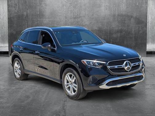 2025 Mercedes-Benz GLC 300 4MATIC