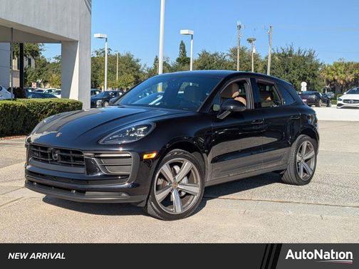2024 Porsche Macan T