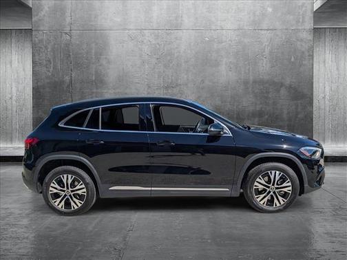 2025 Mercedes-Benz GLA 250 Base