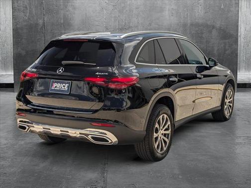 2025 Mercedes-Benz GLC 300 4MATIC
