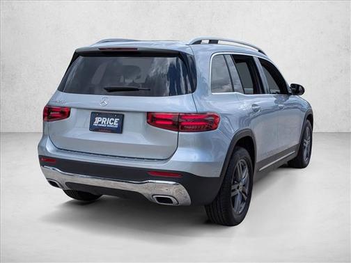 Cirrus Silver Metallic 2026 Mercedes-Benz GLB 250 Base