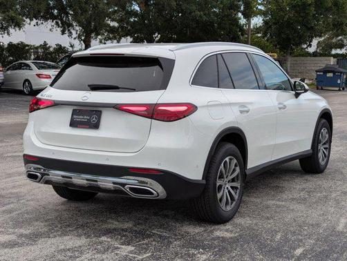 2025 Mercedes-Benz GLC 300 Base