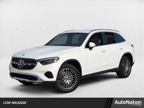 2025 Mercedes-Benz GLC 300 Base