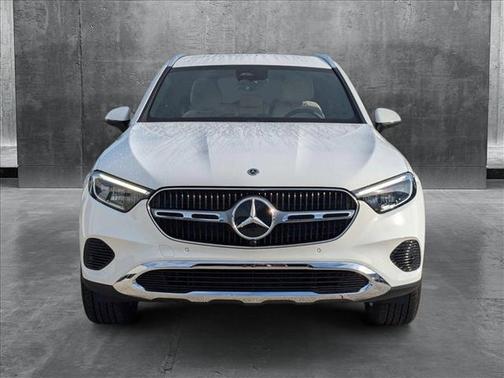 2025 Mercedes-Benz GLC 300 Base