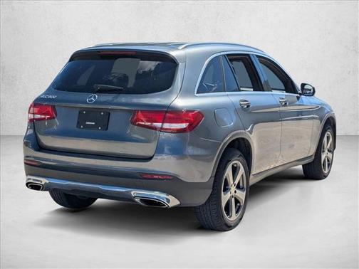 2017 Mercedes-Benz GLC 300 Base