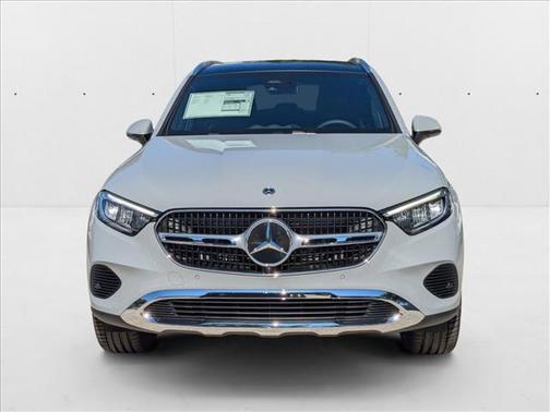 2026 Mercedes-Benz GLC 300 4MATIC