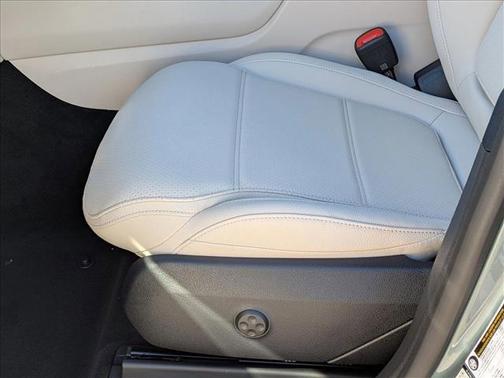 2026 Mercedes-Benz GLC 300 Base