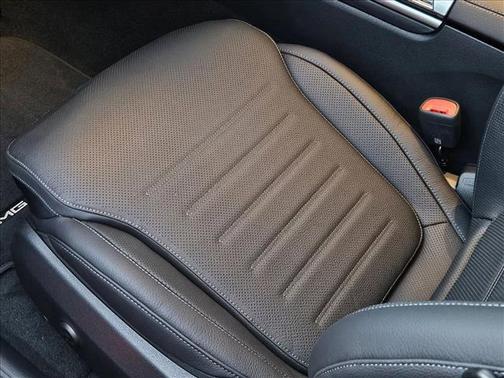 2026 Mercedes-Benz AMG C 43 4MATIC