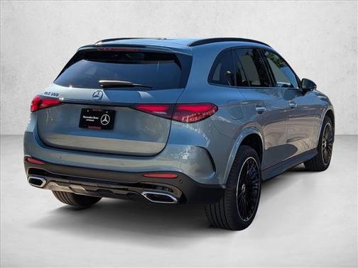 2026 Mercedes-Benz GLC 300 Base