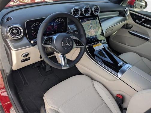 2026 Mercedes-Benz GLC 300 4MATIC