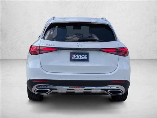 Polar White 2026 Mercedes-Benz GLC 300 Base