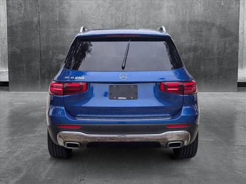 2025 Mercedes-Benz GLB 250 Base