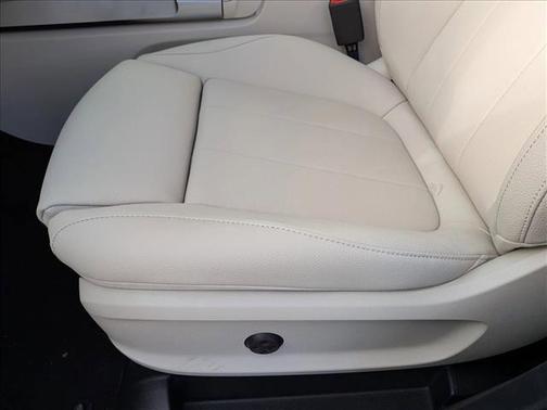 2026 Mercedes-Benz GLB 250 Base