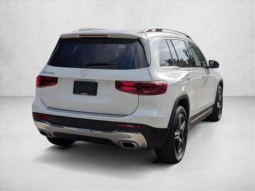 2026 Mercedes-Benz GLB 250 Base