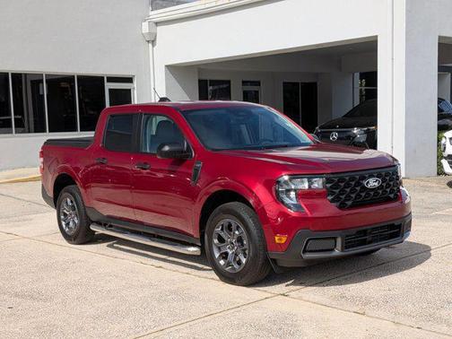 Ruby Red Metallic Tinted Clearcoat 2025 Ford Maverick XLT