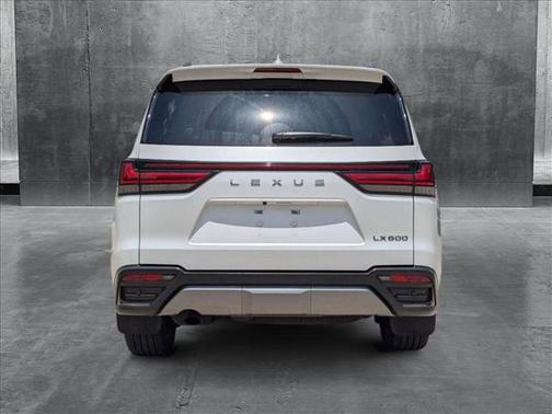 2024 Lexus LX 600 Premium