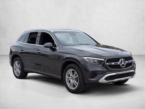 2026 Mercedes-Benz GLC 300 4MATIC