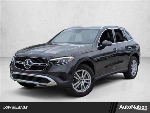 2026 Mercedes-Benz GLC 300 4MATIC