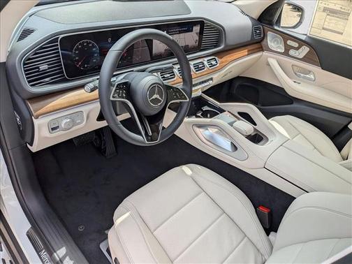 Polar White 2026 Mercedes-Benz GLE 450 4MATIC