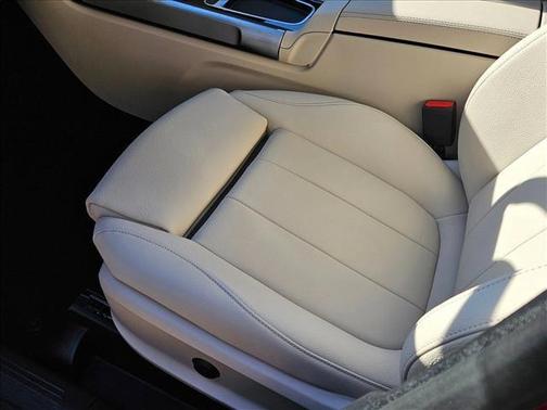 2026 Mercedes-Benz GLB 250 Base