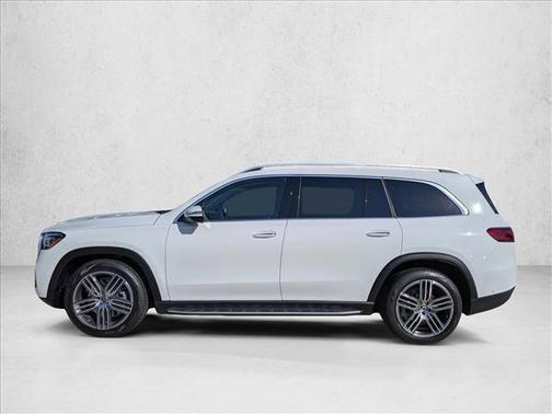 Polar White 2026 Mercedes-Benz GLS 450 4MATIC